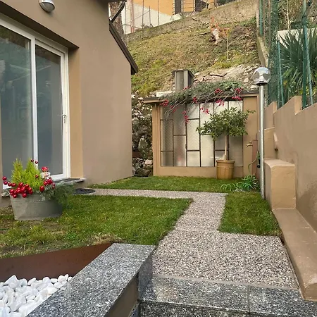 With Garden And Parking *